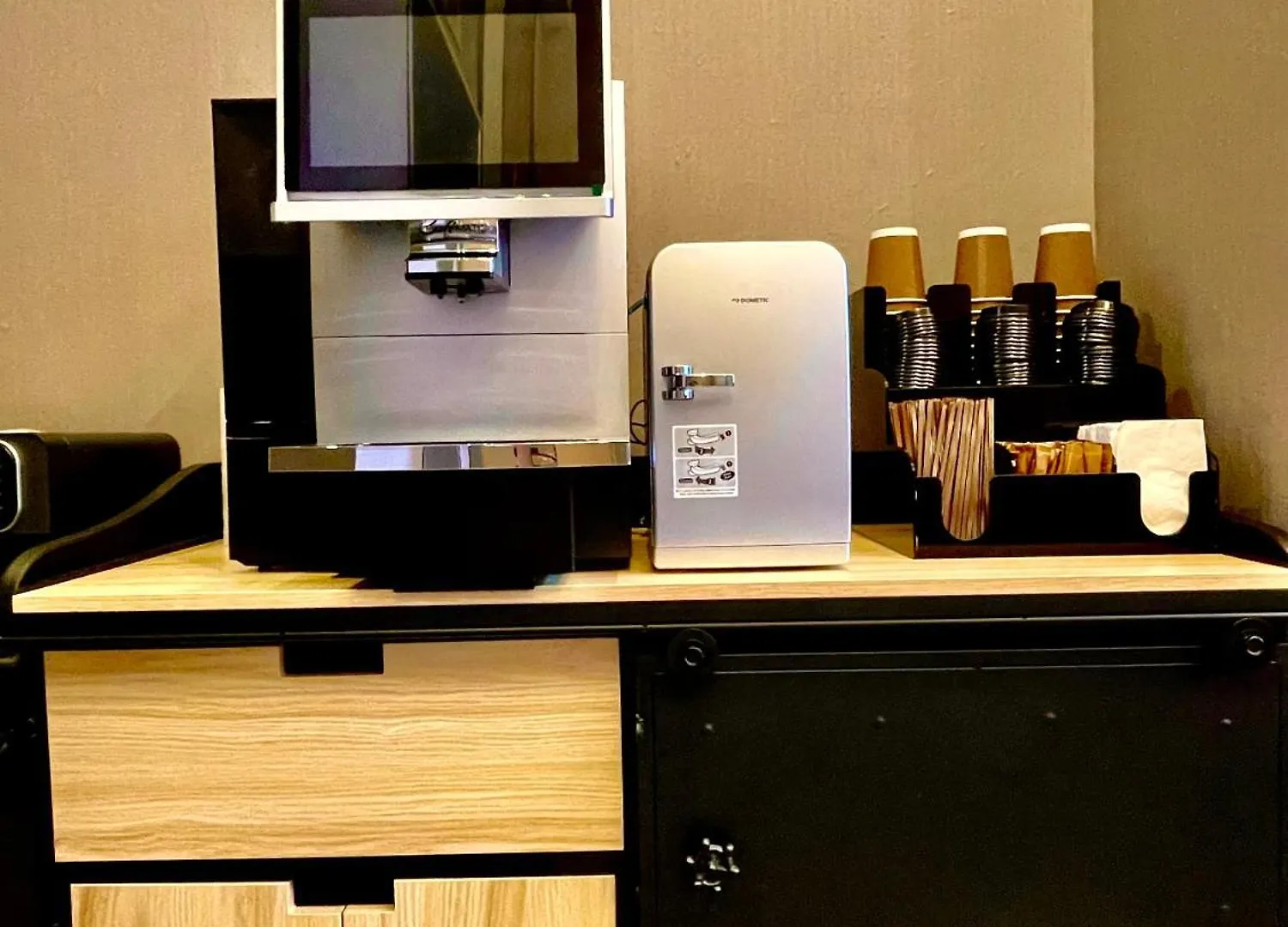 木居 Woody House Hotel Hong Kong